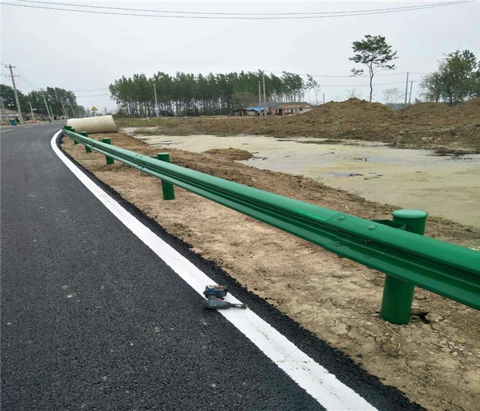 公路护栏的标准有哪些？